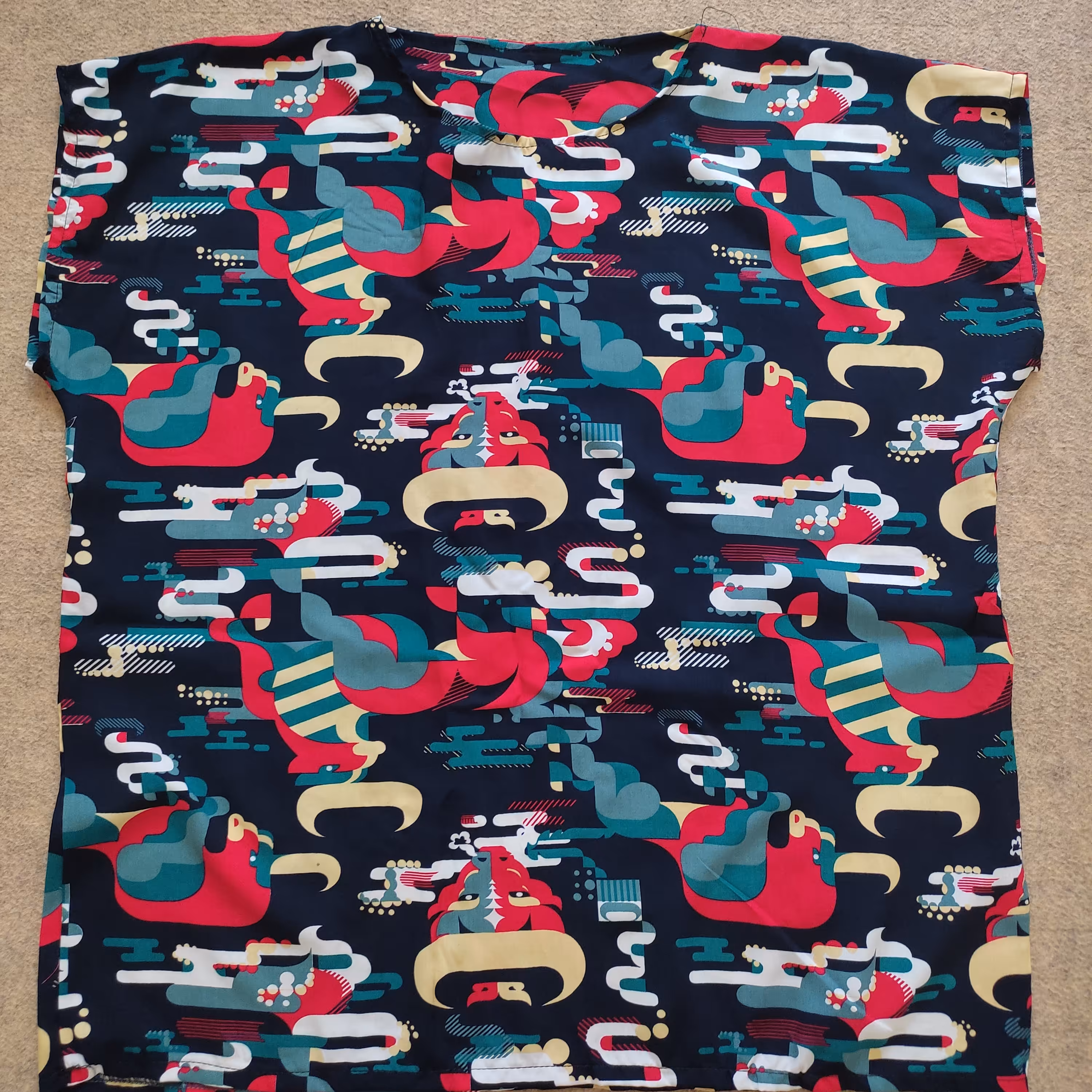 تاپ و تیشرت نخی زنانه