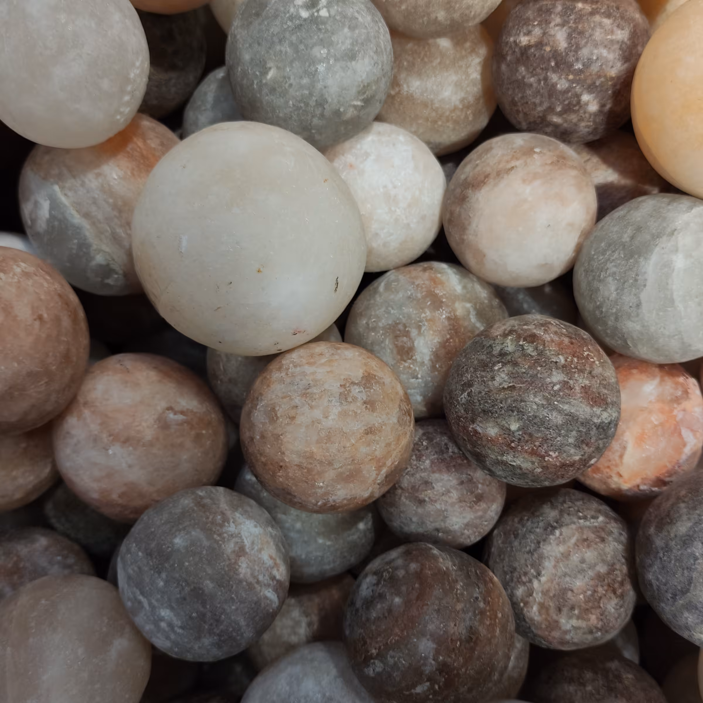 گوی ماساژ سنگ نمک