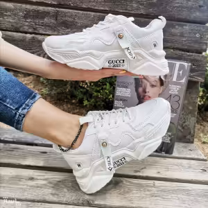 کتانی لژدار کتانی طبی کتانی سفید کتانی مشکی کتانی زنانه