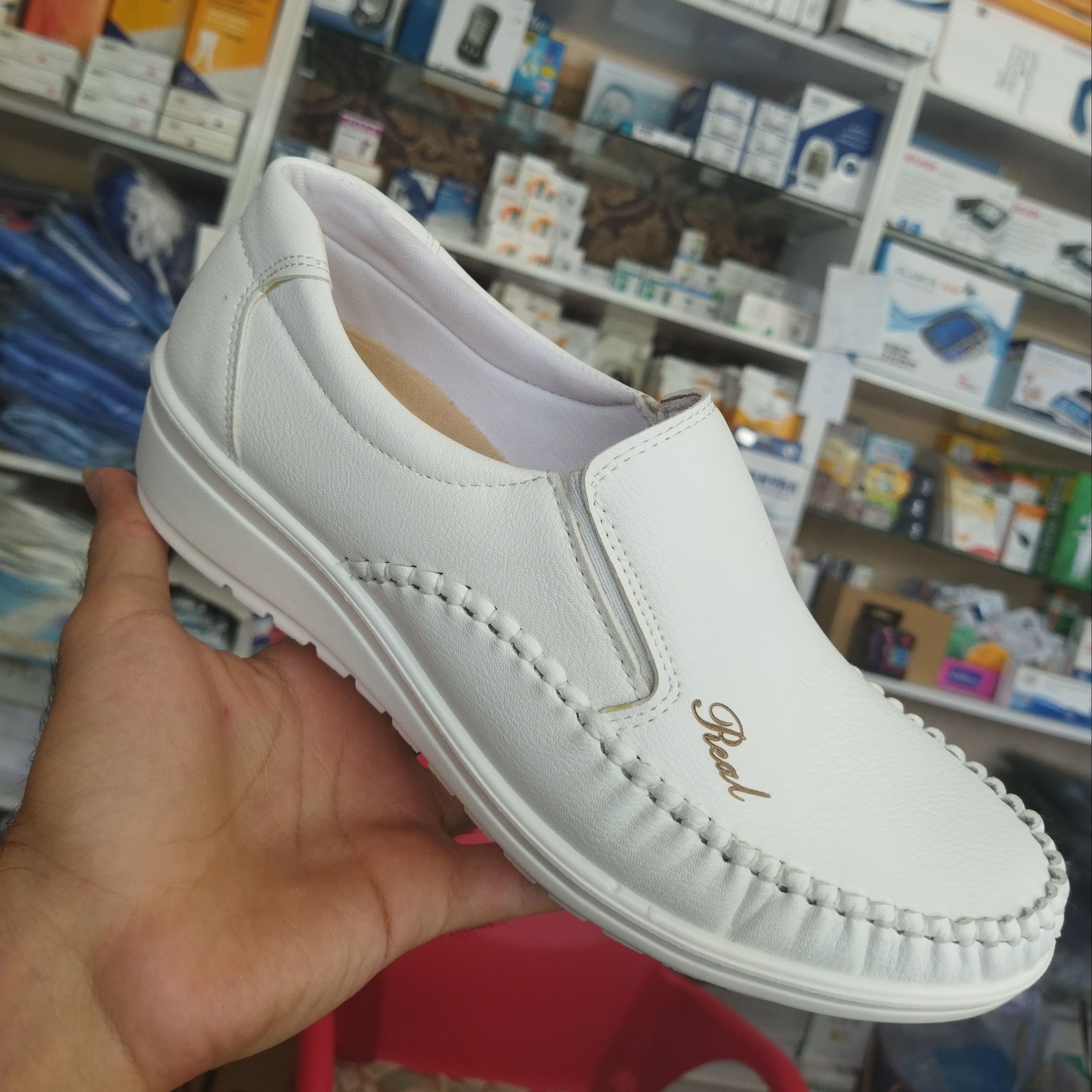 کفش طبی پرستاری تمام چرم