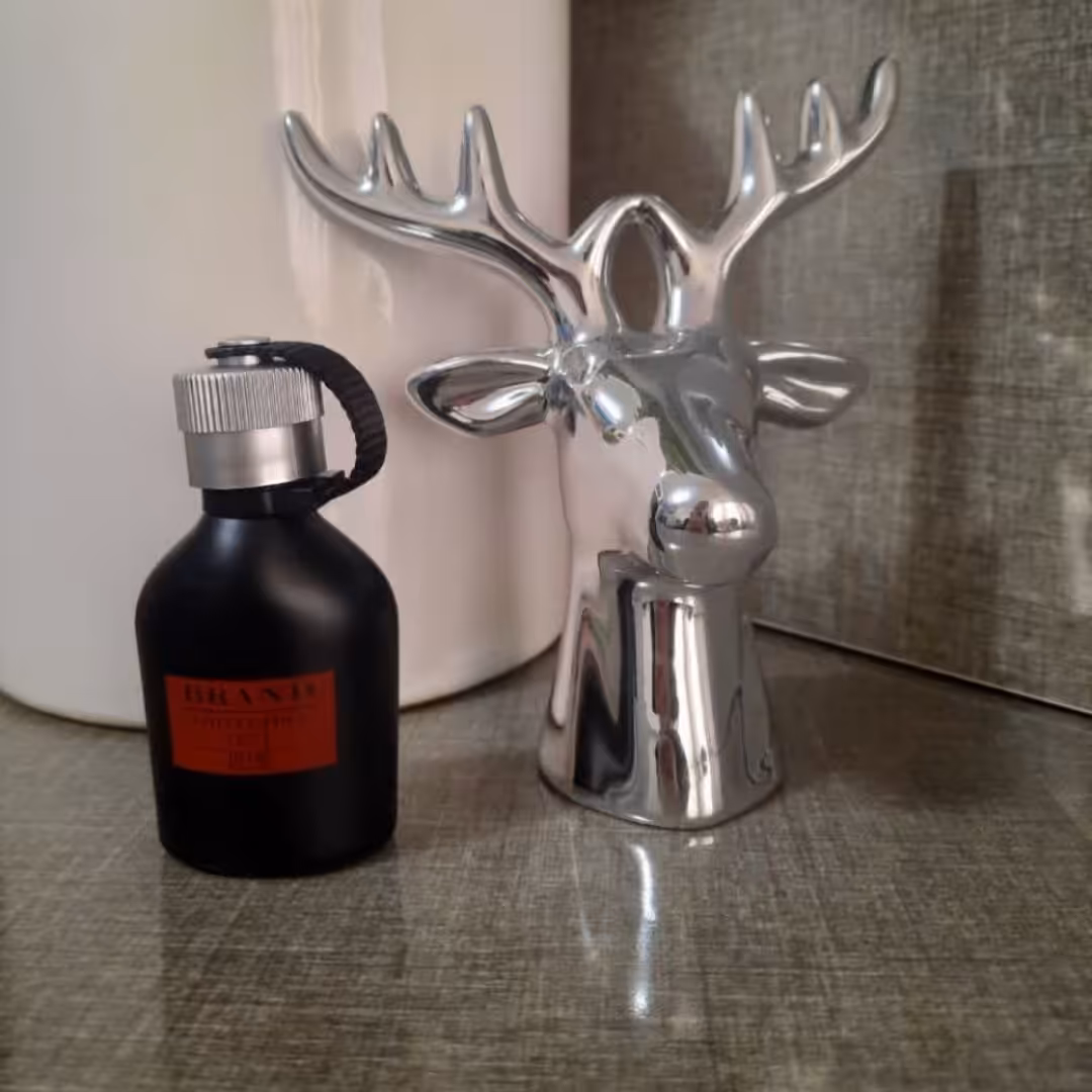 ادکلن  هوگو مشکی