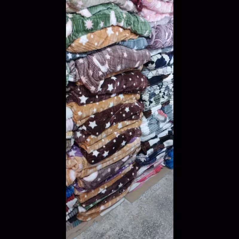 پتو ژله ای بدون رنگ دهی وپرز دهی بسیارنرم وراحته