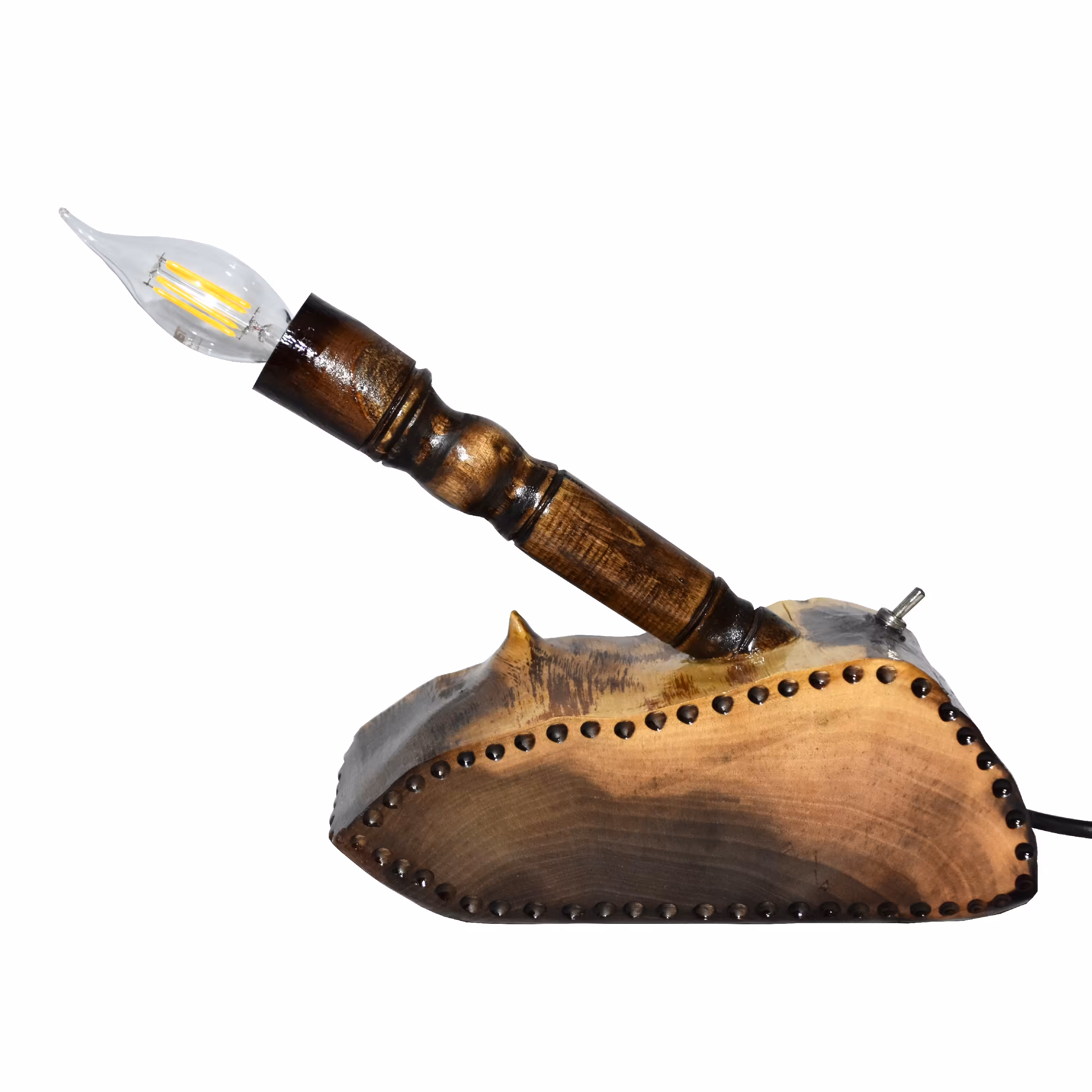 چراغ خواب چوبی طرح تانک