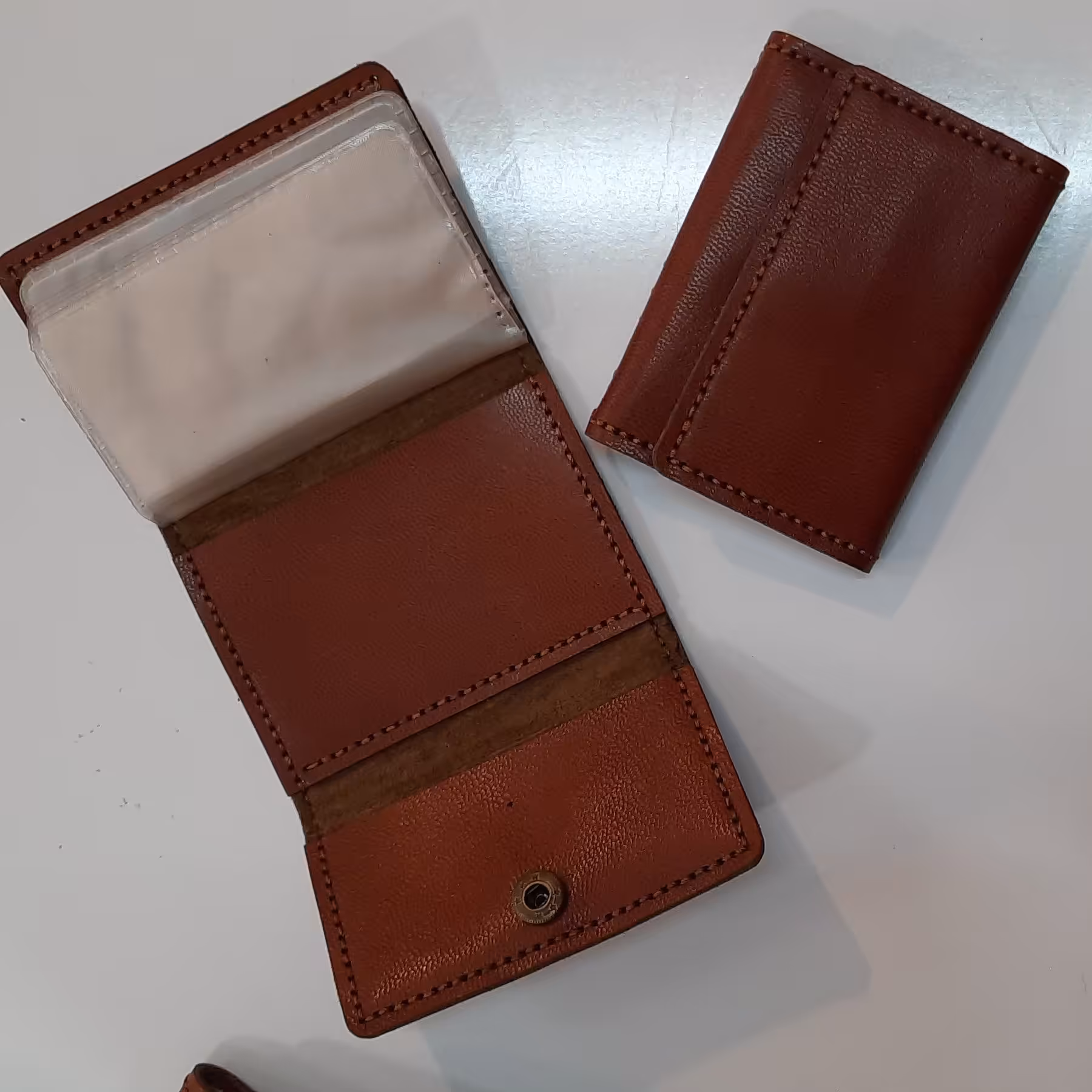 جاکارتی کوچک چرم طبیعی