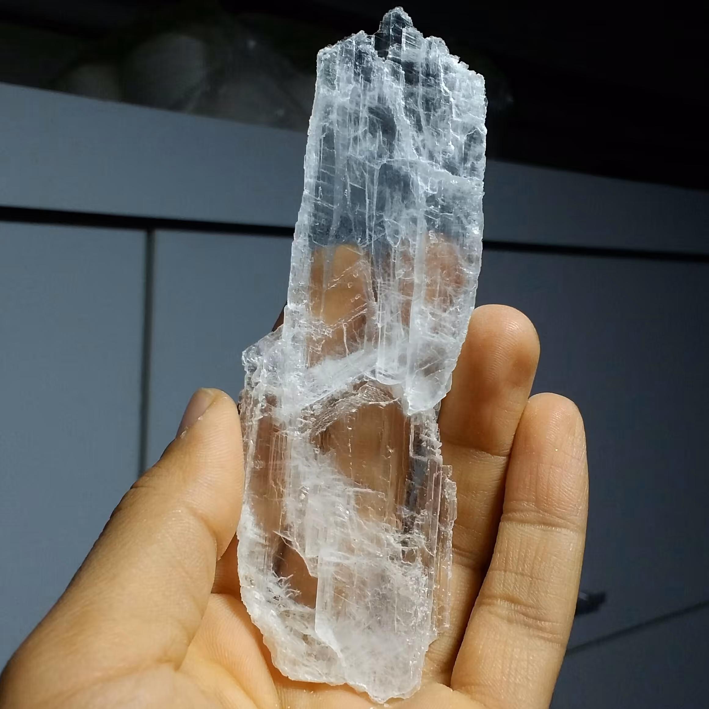 اسلایس سنگ راف ژیپس پلکانی شفاف خاص
 100 در 100 طبیعی شاهکار خلقت
کد 11291