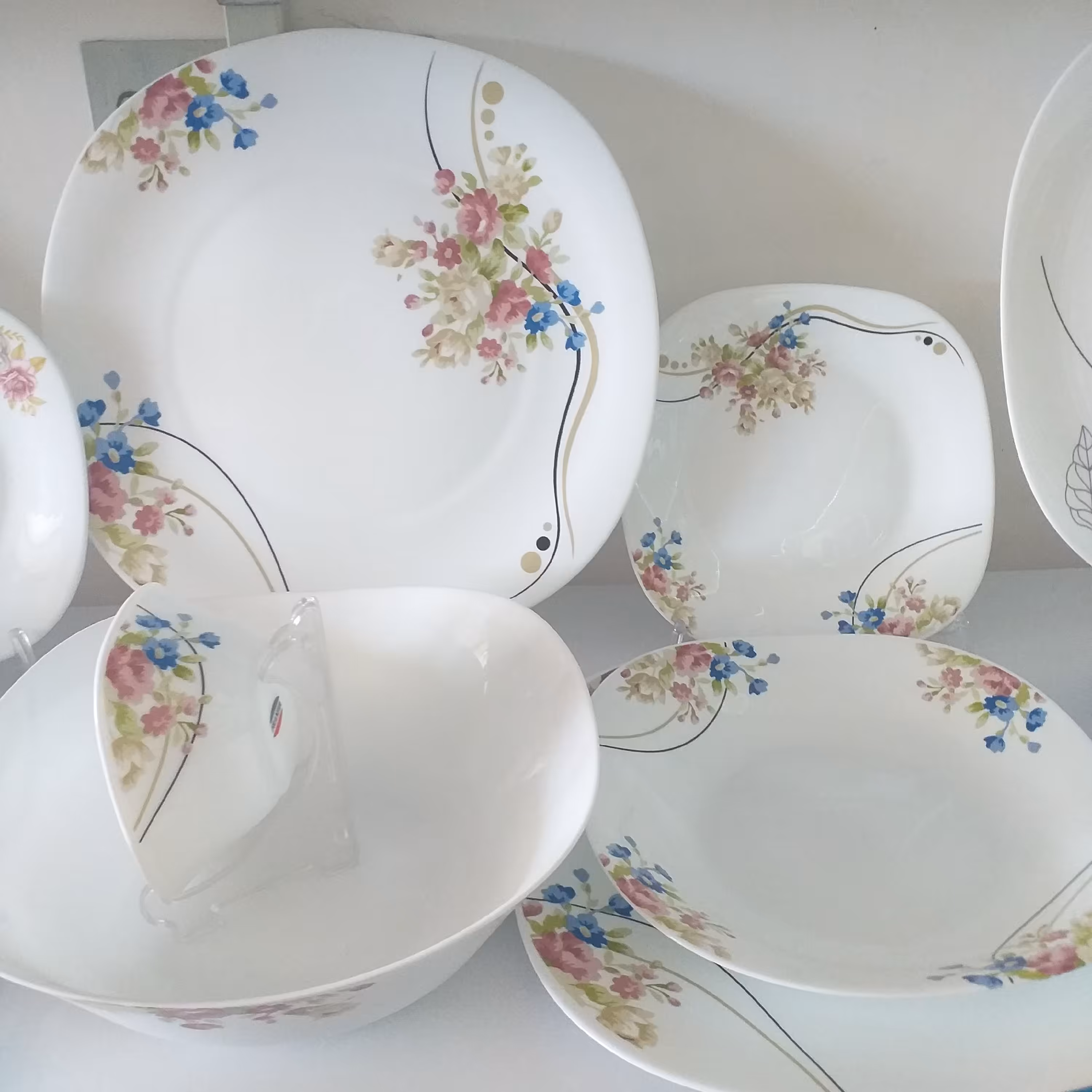 سرویس اکروپال 6نفره طرح دار