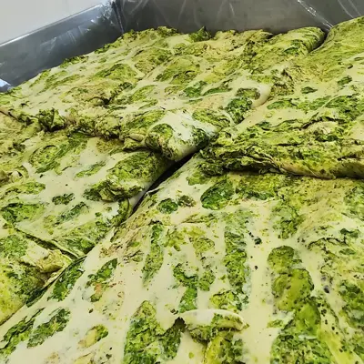 حلوای پسته ای تولید شده با پسته کال خون ساز با ارسال رایگان 