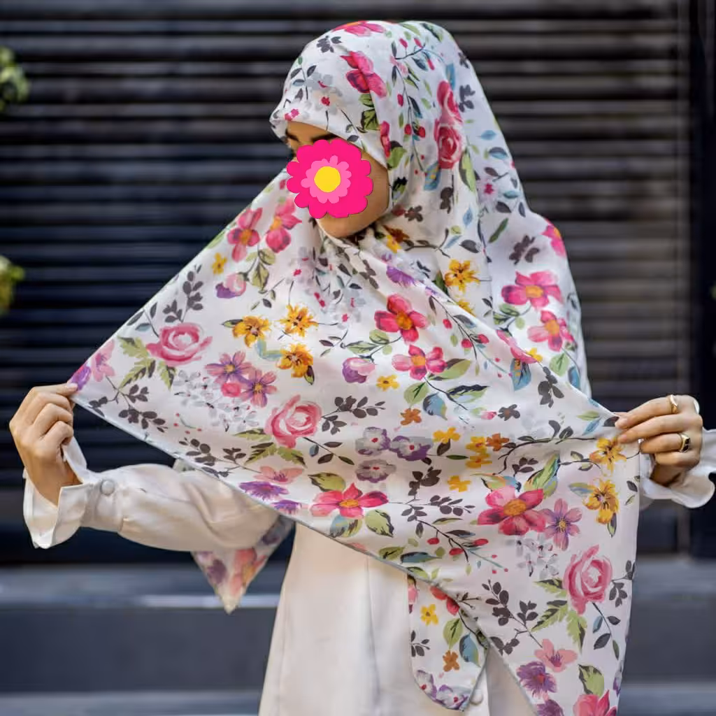 روسری نخی چهار فصل دخترانه و زنانه گلگلی زمینه سفید قواره 140