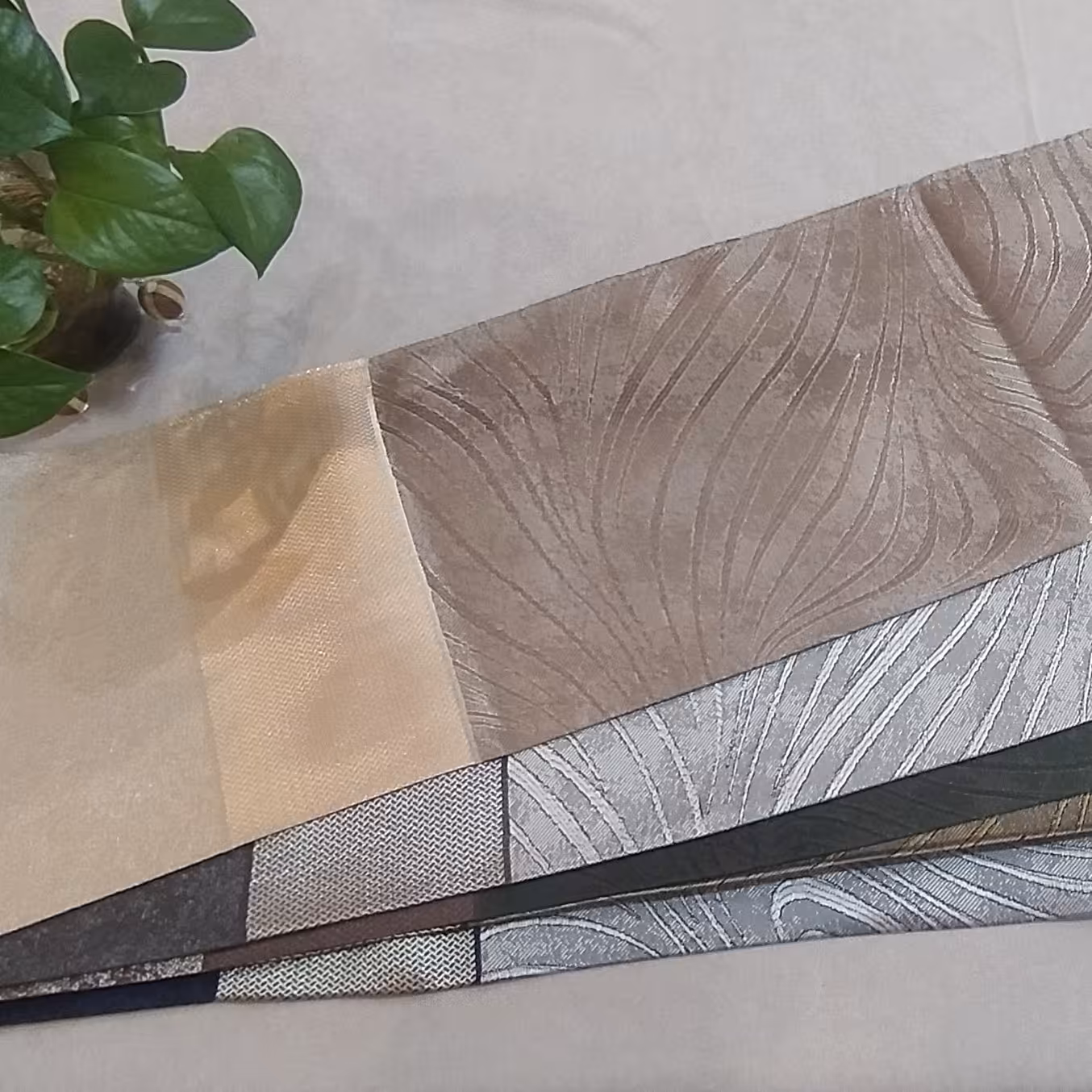 پارچه پرده طرحدار2