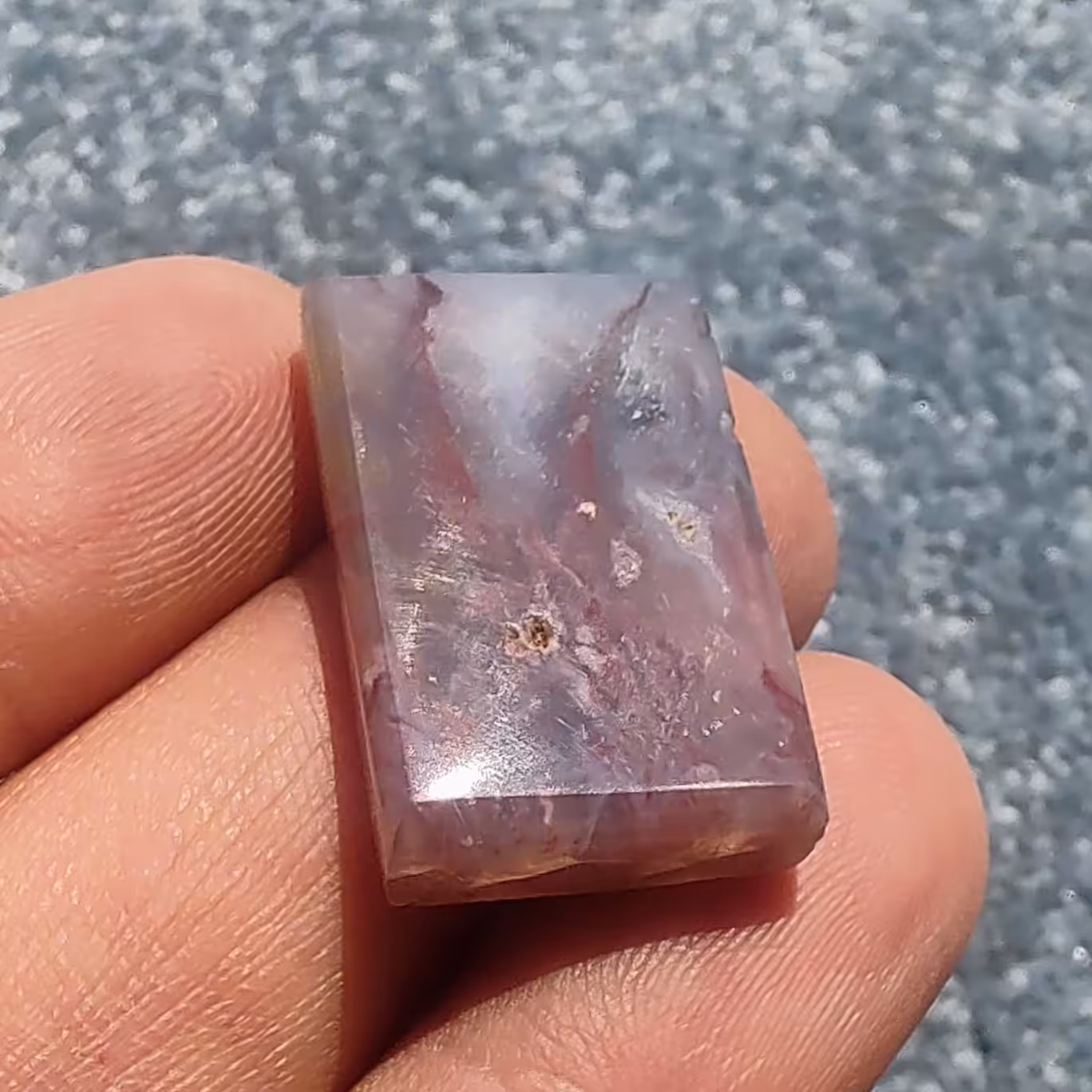 نگین عقیق شجر دو شاخ