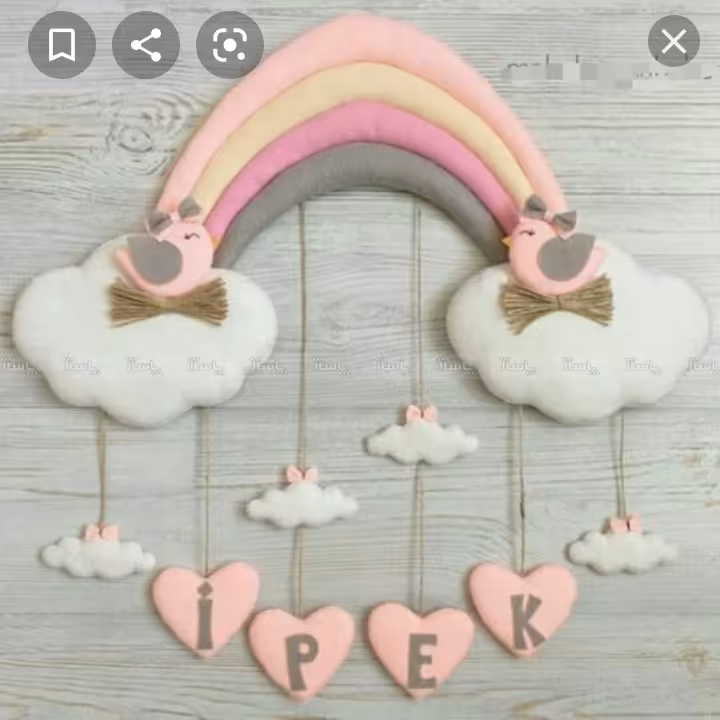 آویز نمدی طرح رنگین کمان و پرنده 1