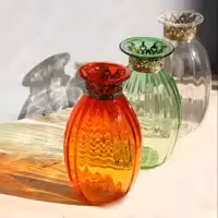 گلدان طوقدار برنجی شیشه ای دستساز B5 رنگی صنایع دستی قزوین هنر شیشه گری فوتی 