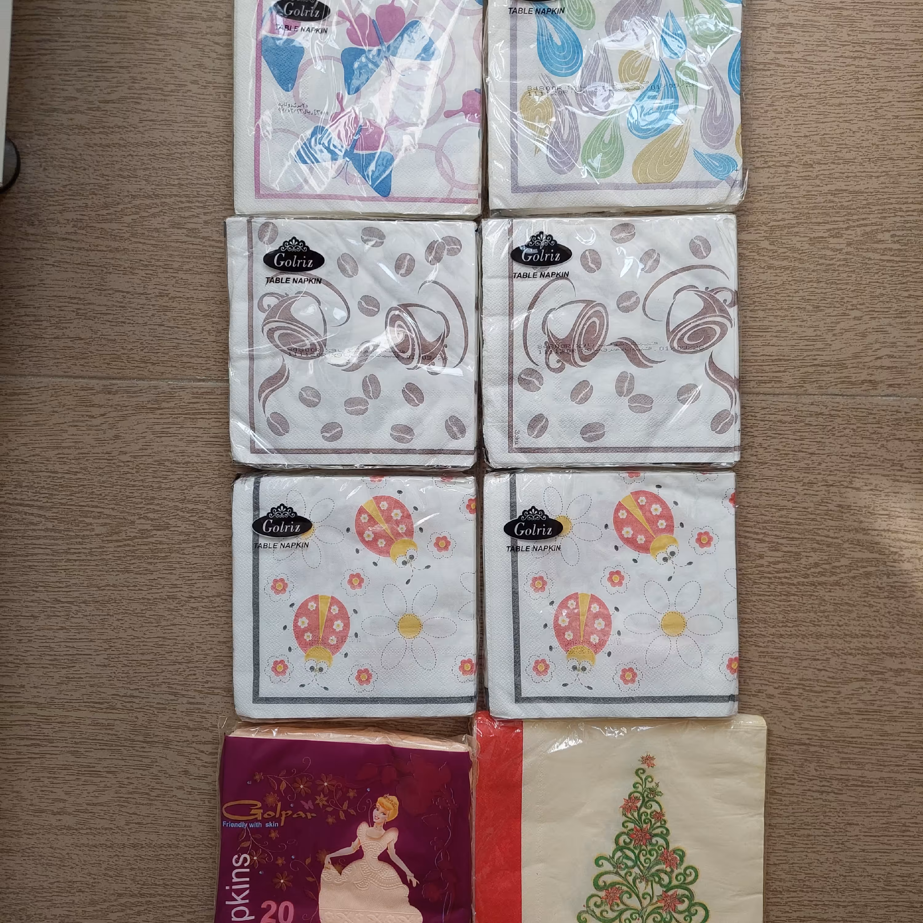 دستمال سفره کاغذی 20 برگ رنگی طرح دار