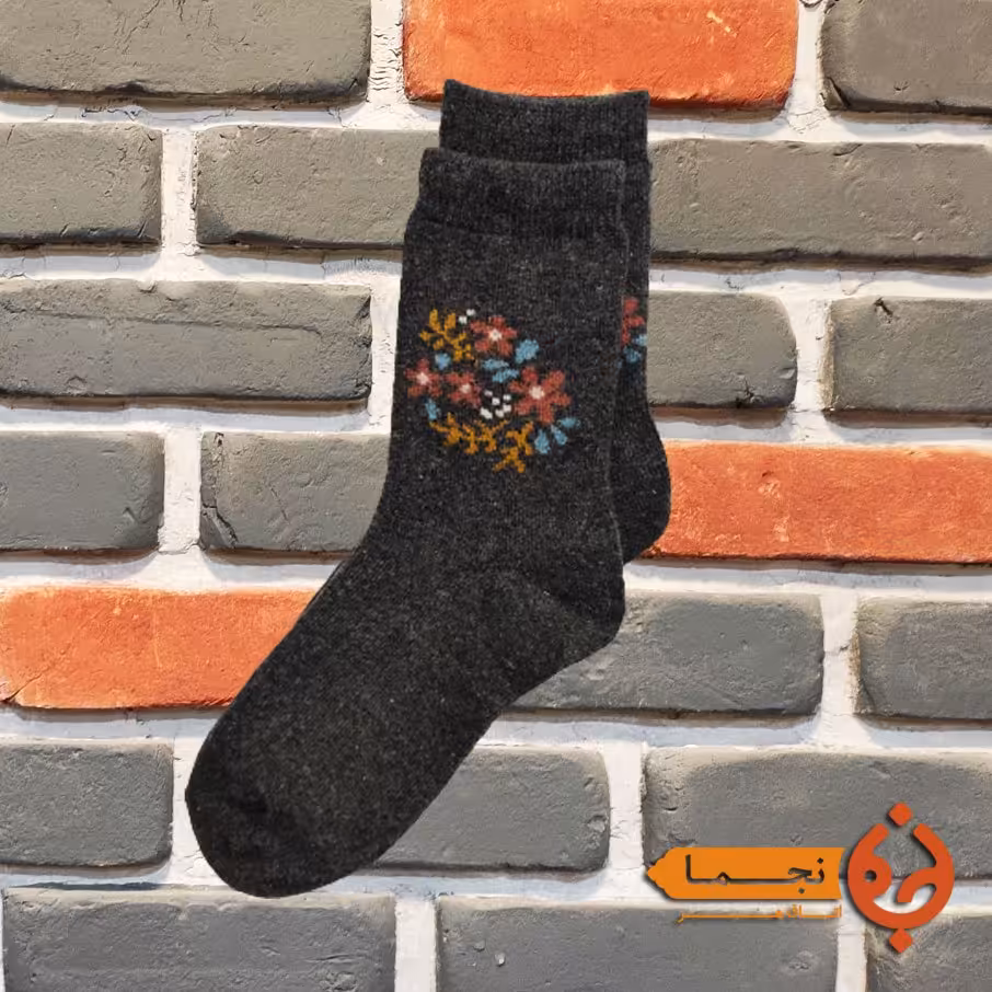جوراب پشمی گرم طرح گل رنگ خاکستری کد KF03 مناسب پاییز و زمستان