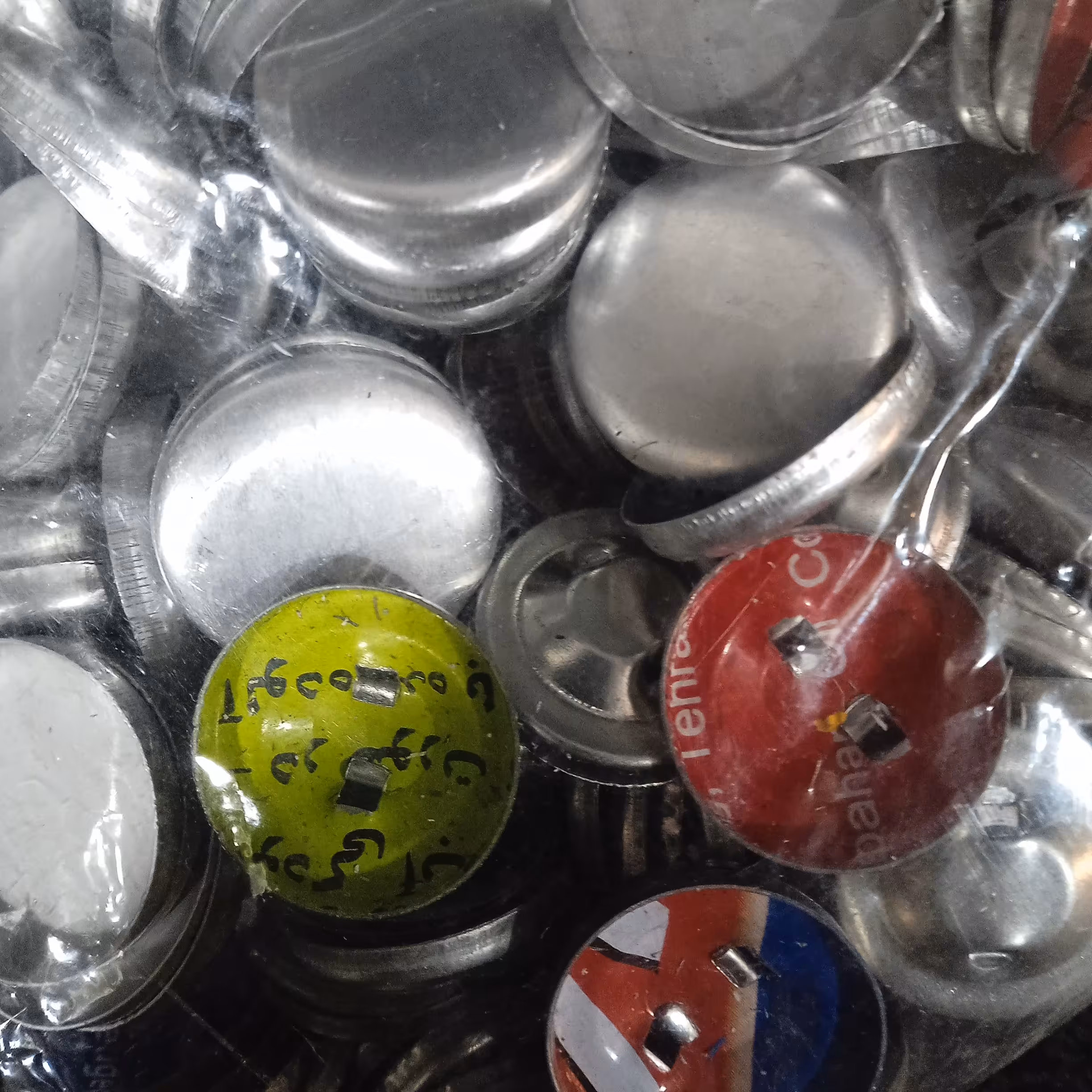 پولک دکمه پارچه ای سایز 22 بسته100 عددی