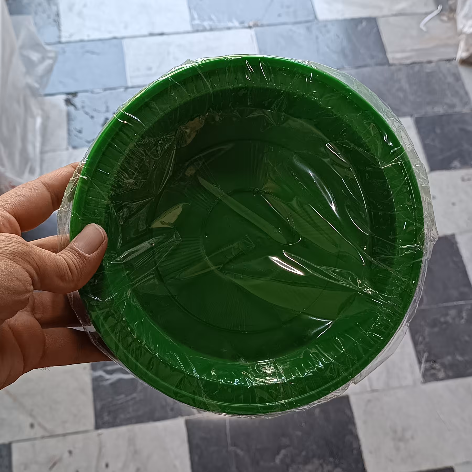 پیش دستی یکبارمصرف رنگی بسته صدعددی 