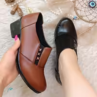 کفش زنانه  نازی
با کیفیت عالی
رنگ بندی  مشکی  عسلی 
سایزها 37  38  39  40 