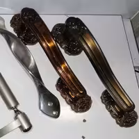 دستگیره ورودی جنس سنگین توپر زاماک کیفیت درجه یک.... 