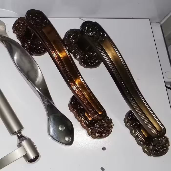 دستگیره ورودی جنس سنگین توپر زاماک کیفیت درجه یک.... 