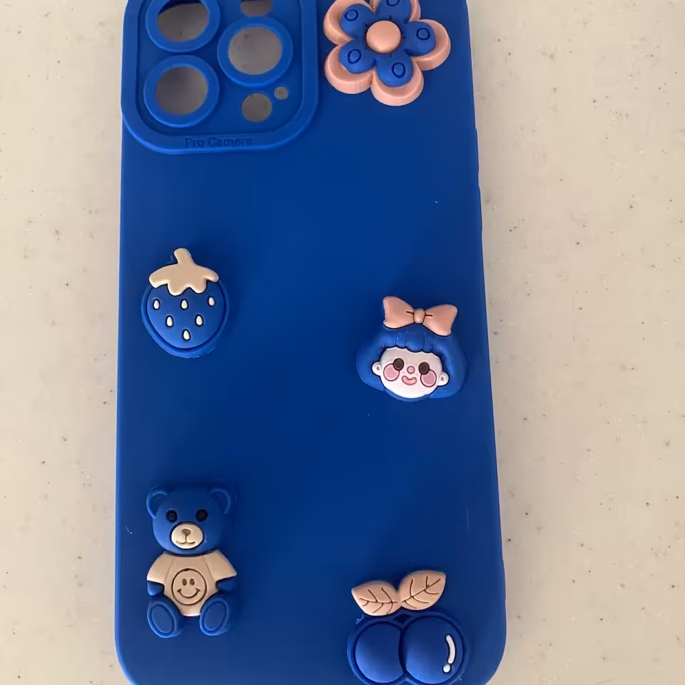 گارد فانتزی آیفون 13 پرو رنگ آبی پررنگ  