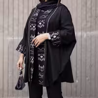 کد shop548 شارژ مجدد پانچ پرطرفدار طنین جنس لینن خرجکار لینن خامه دوزی و سوزن دوزی با مغزی دوزی طلایی فری سایز 38تا50