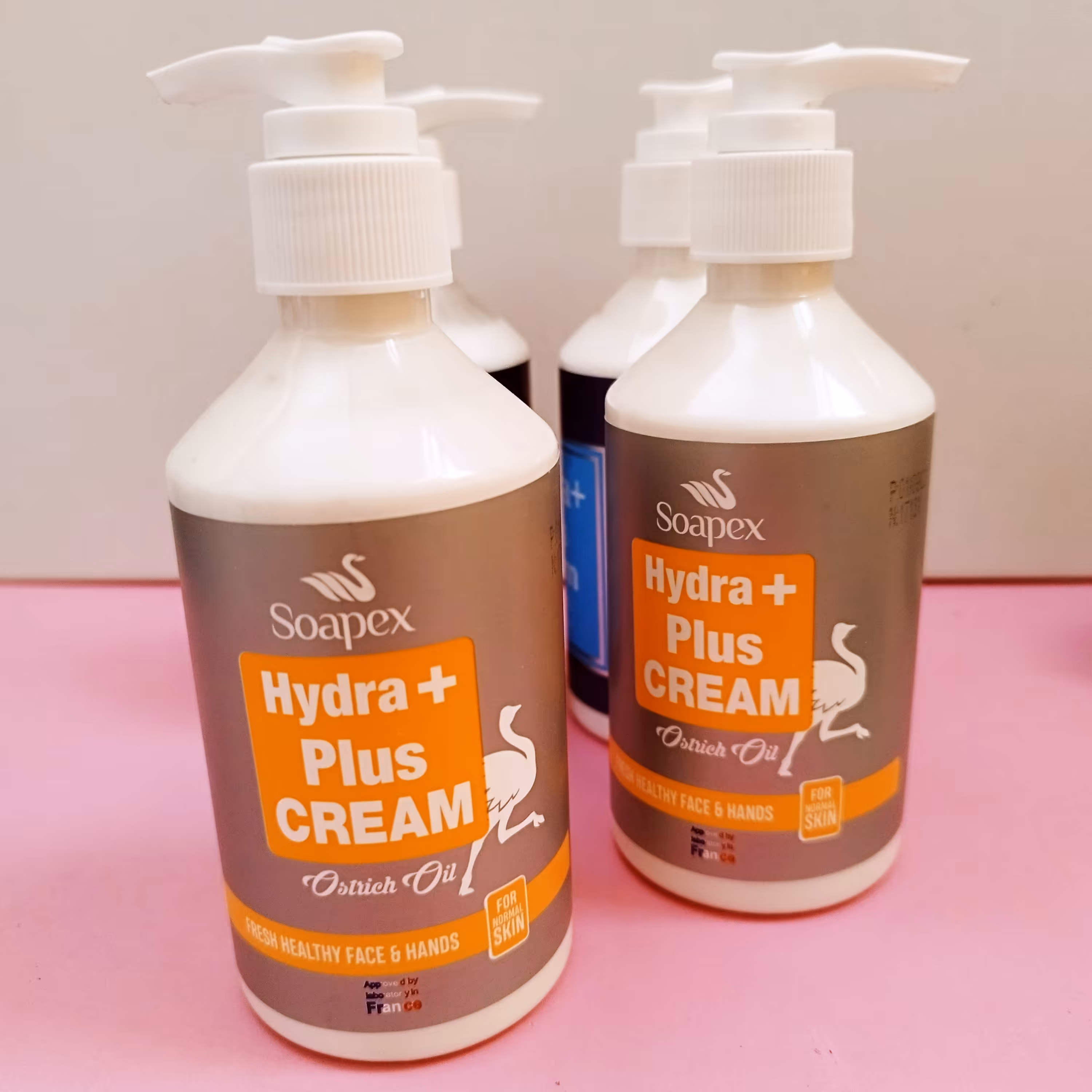 کرم آبرسان دست و صورت سوپکس