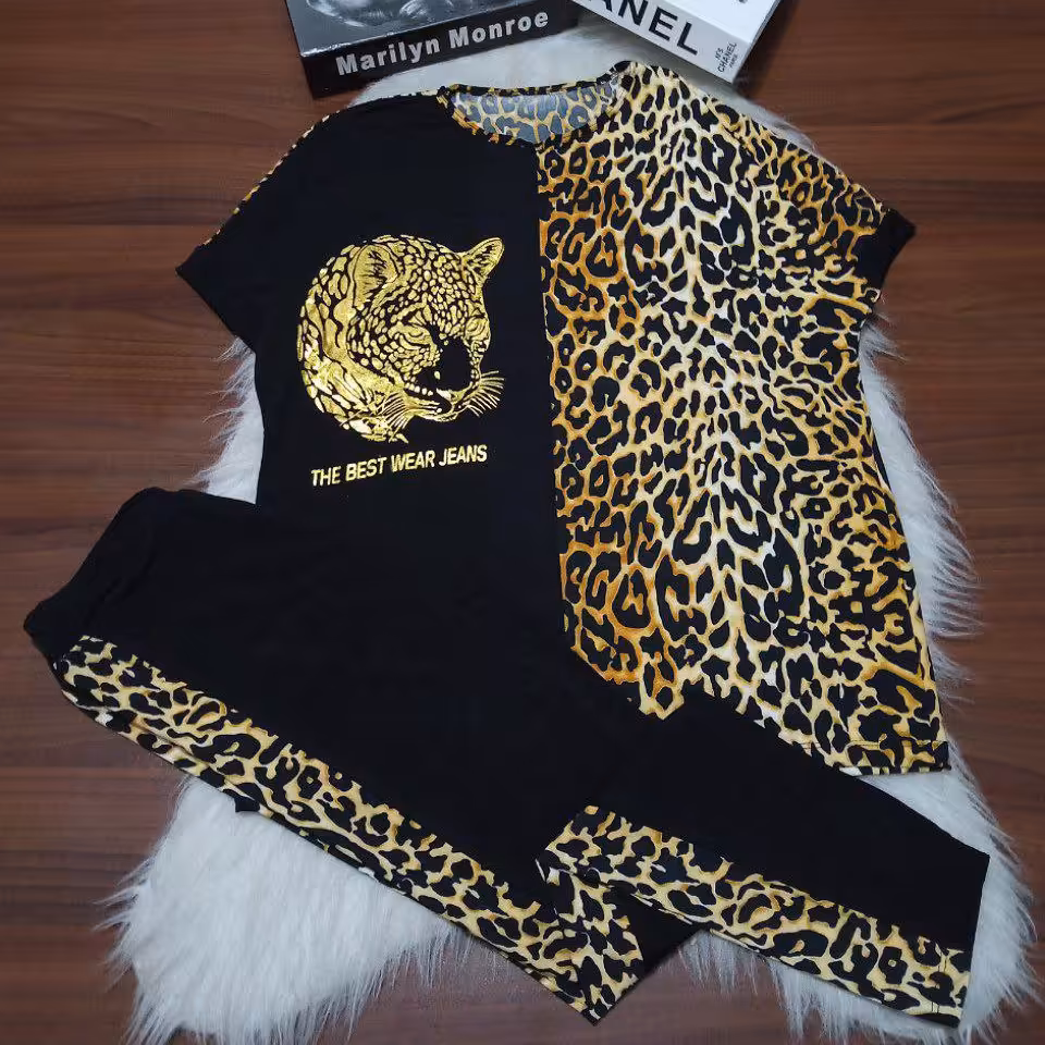 ست تیشرت شلوار پلنگی بسیار لطیف با کشسانی بسیار بالا (ارسال رایگان )