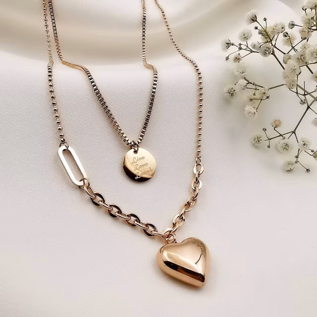 گردنبند زنانه دولاین زنجیری که خیلی مد شدن برندstainless steel آبکاری وضدحساسیت