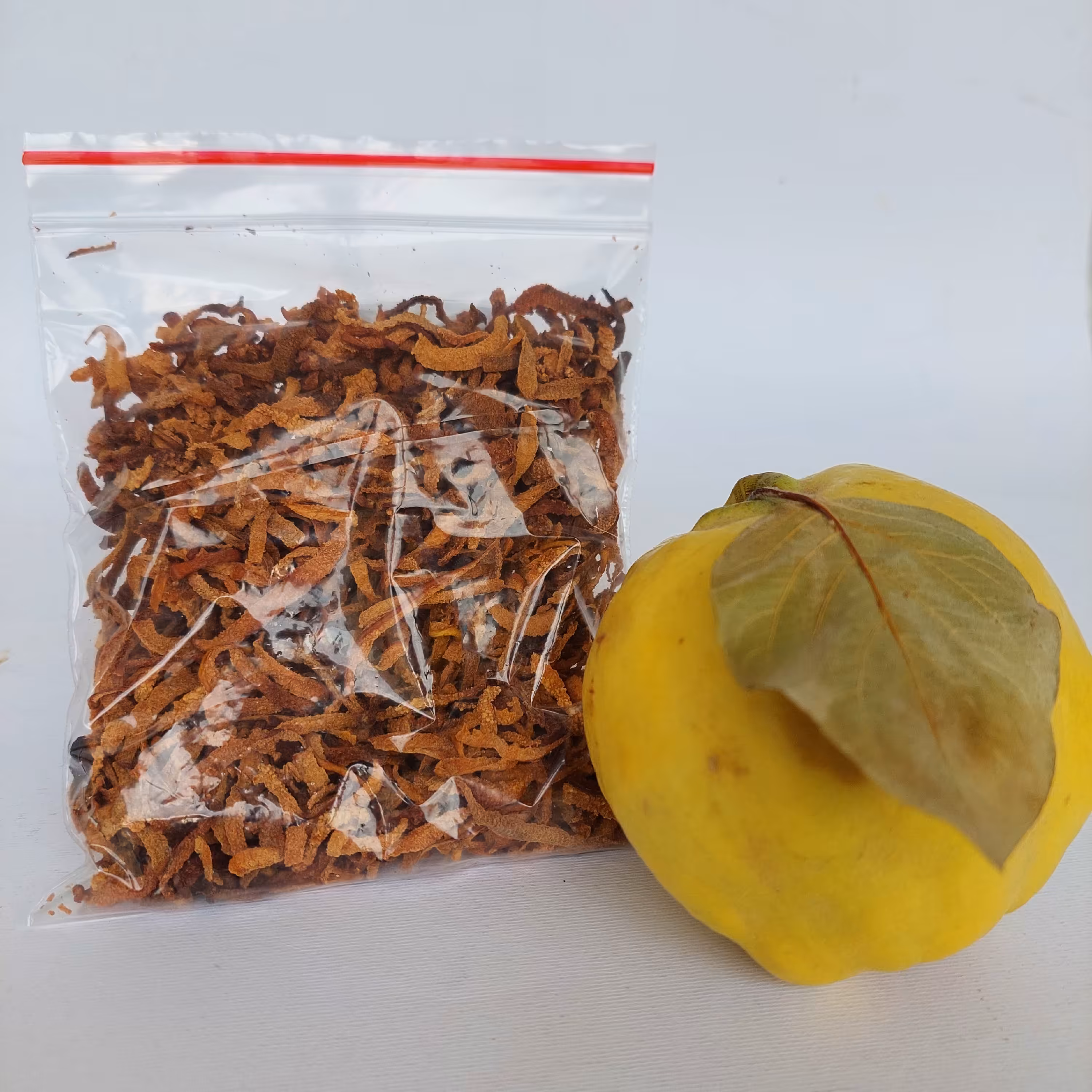 به رنده و خشک شده  خانگی تازه مناسب برای دمنوش 100گرمی گل مریم