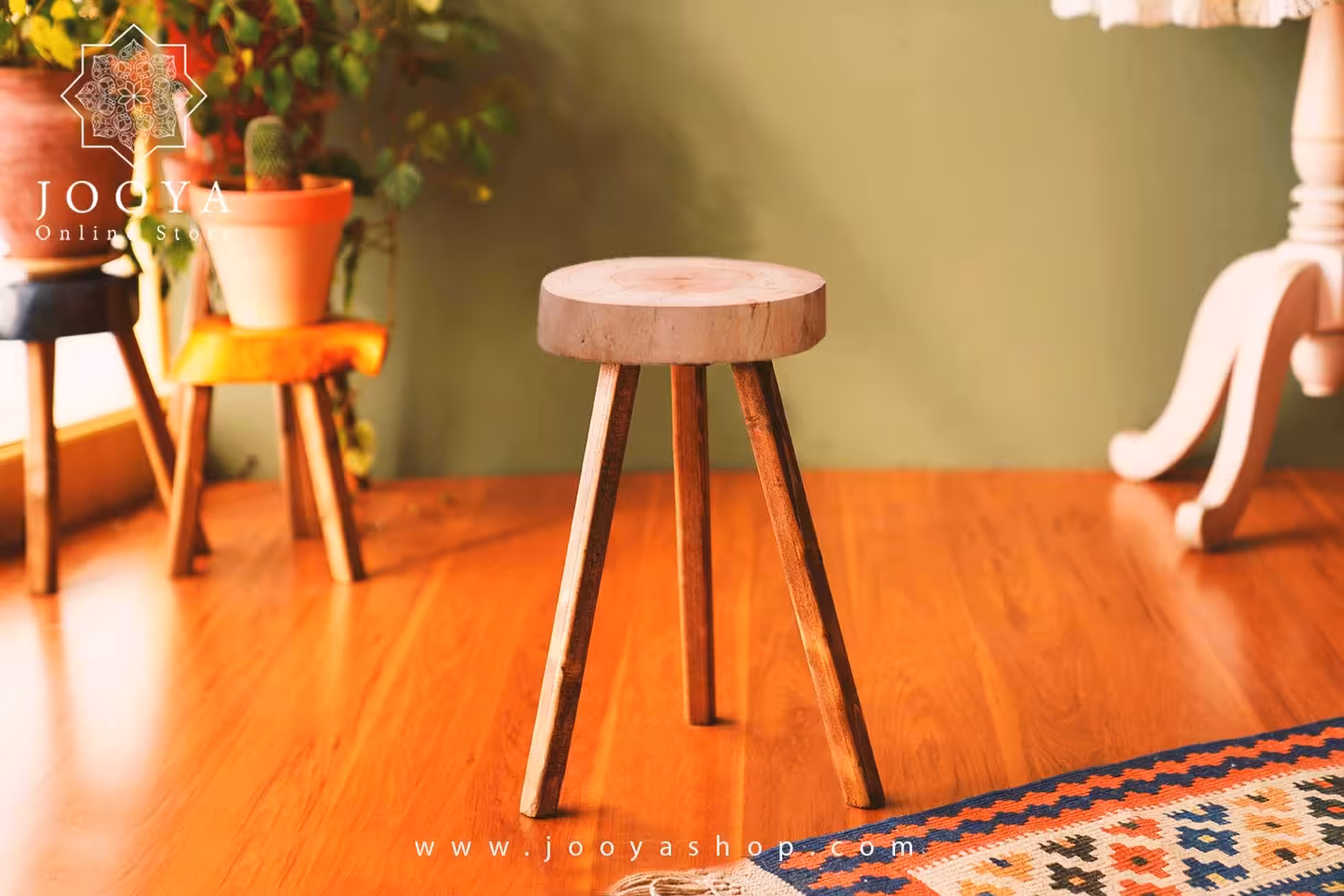 استند چوبی شمیم