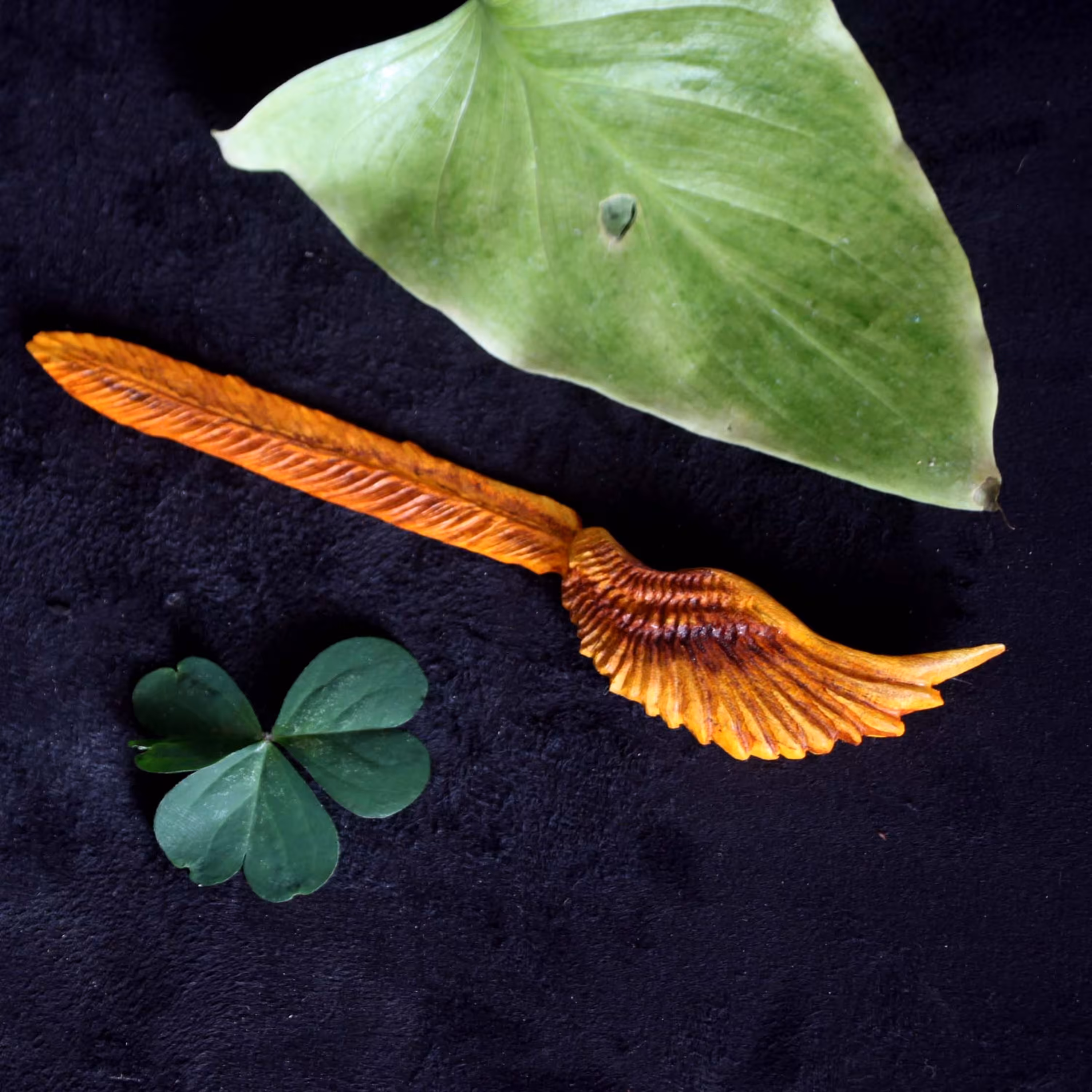 بوک مارک بال چوبی دستساز 