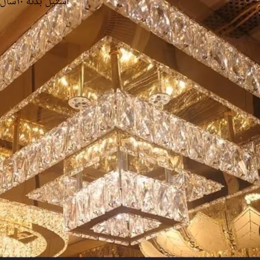 لوستر سقفی کریستالی مربع سایز 60.40.20 استیل طلایی(پس کرایه)