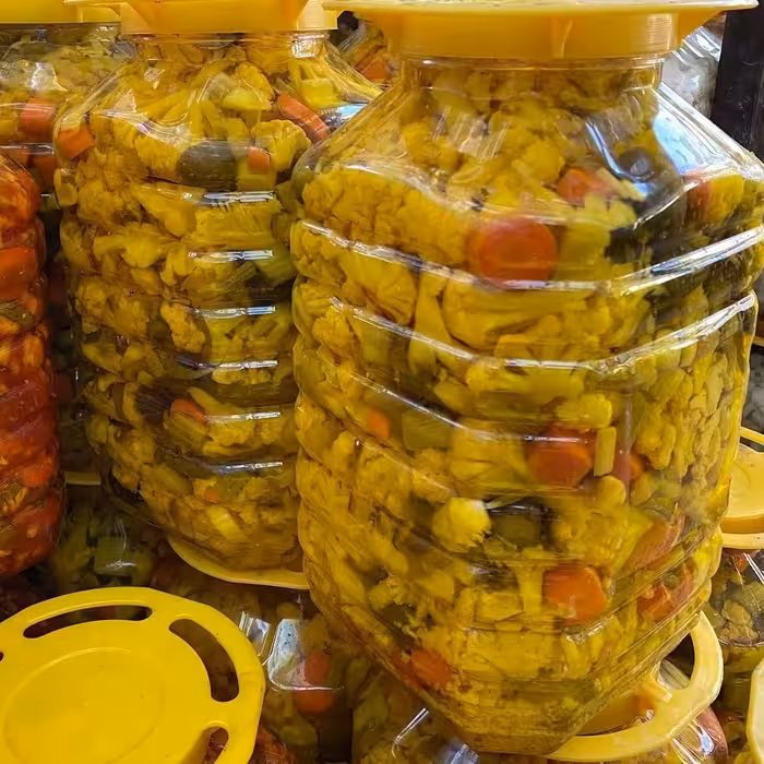 ترشی مخلوط گل کلم باسرکه محلی ارگانیک 