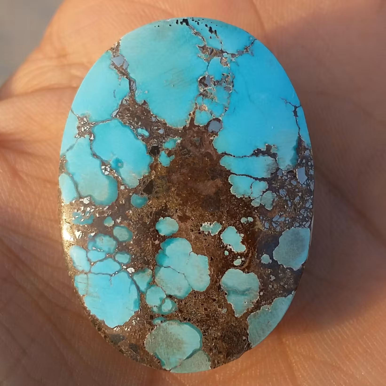 فیروزه نیشابور نگین غولپیکر فیروزه سبز آبی عنکبوتی نیشابور بسیار درشت کلکسیونی بسیار فاخر100 در صد طبیعی شاهکار خلقت 