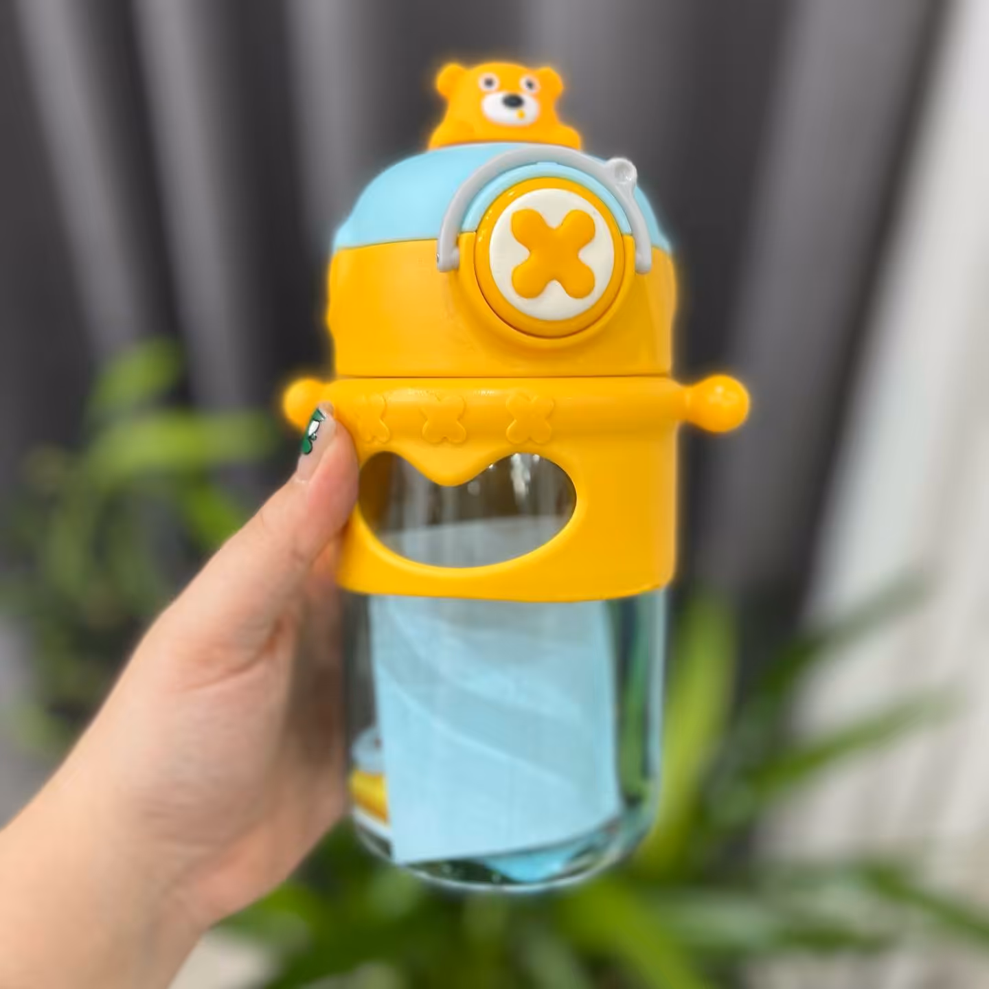 قمقمه بچگانه