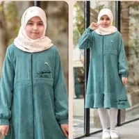 مانتو دخترانه روشنا سبز (سایز 5)