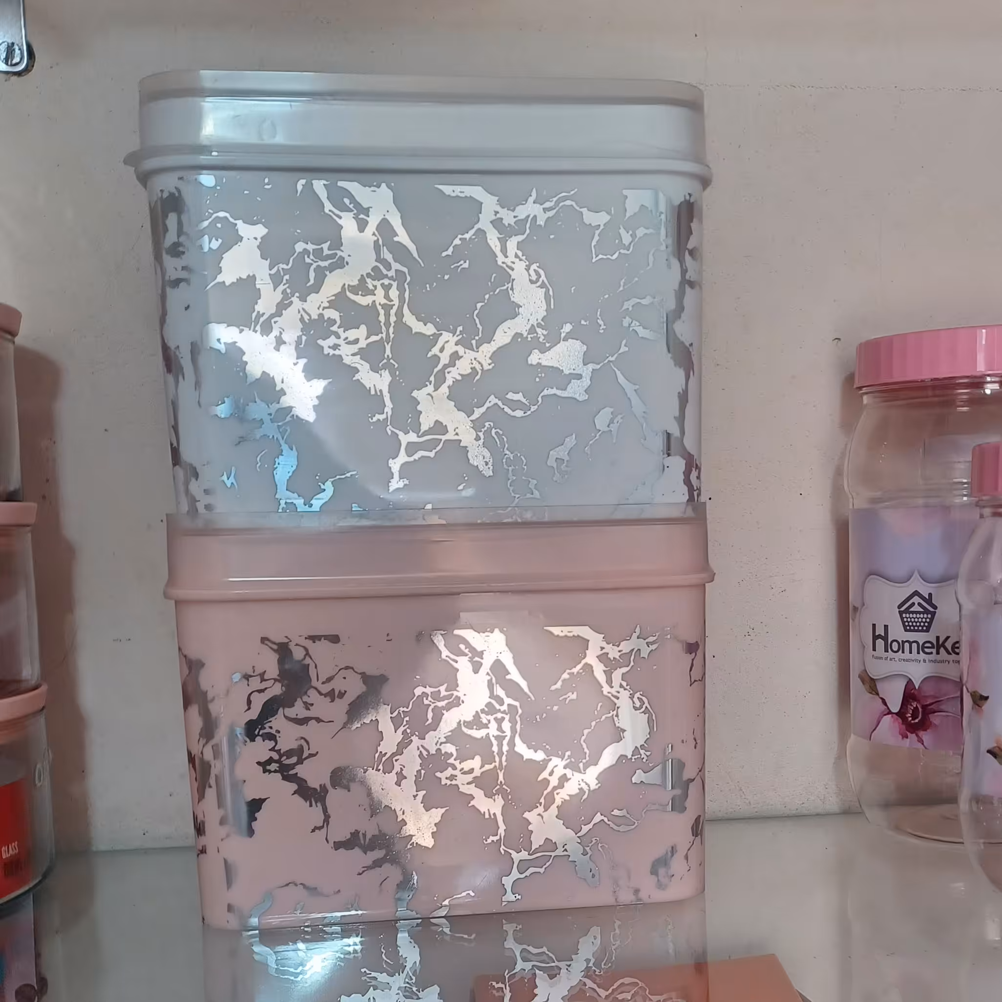 بانکه جنس لاک