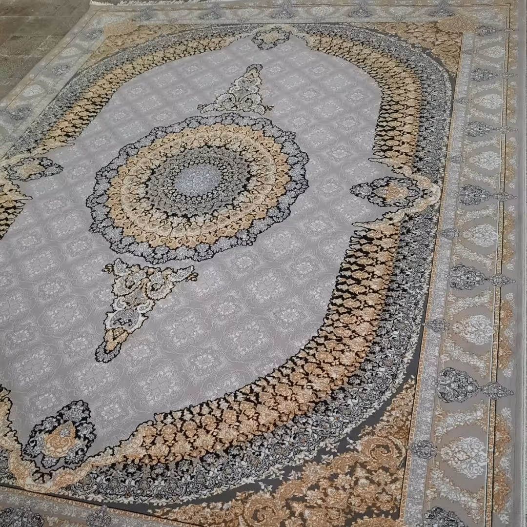 فرش 700شانه اصل، تراکم 2250، 9متری، طرح عارف،  زمینه فیلی