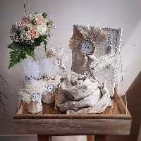 ست بله برون ،باکس بله برون ، کله قند، قرآن، دفتر بله برون، خودکار، پارچه قندساب طبق درخواست شما