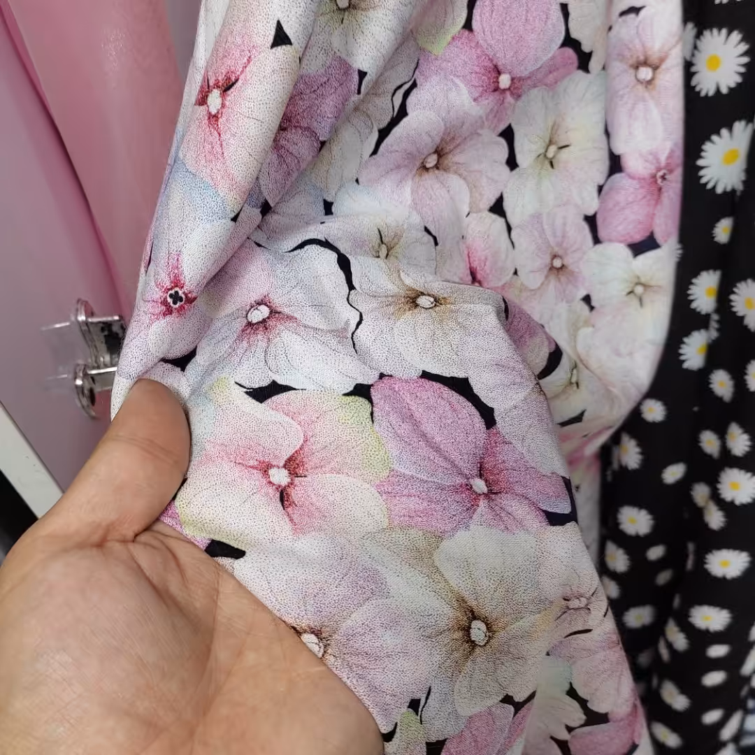 پارچه نخی خارجی عرض 135سانت چاپی  جدید ترین طرح های موجود 