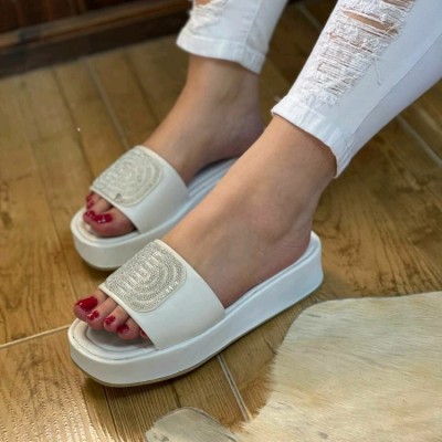 صندل لژدار نگینی زنانه دخترانه مجلسی کفش نگیندار شیک طبی سبک چرم کد50