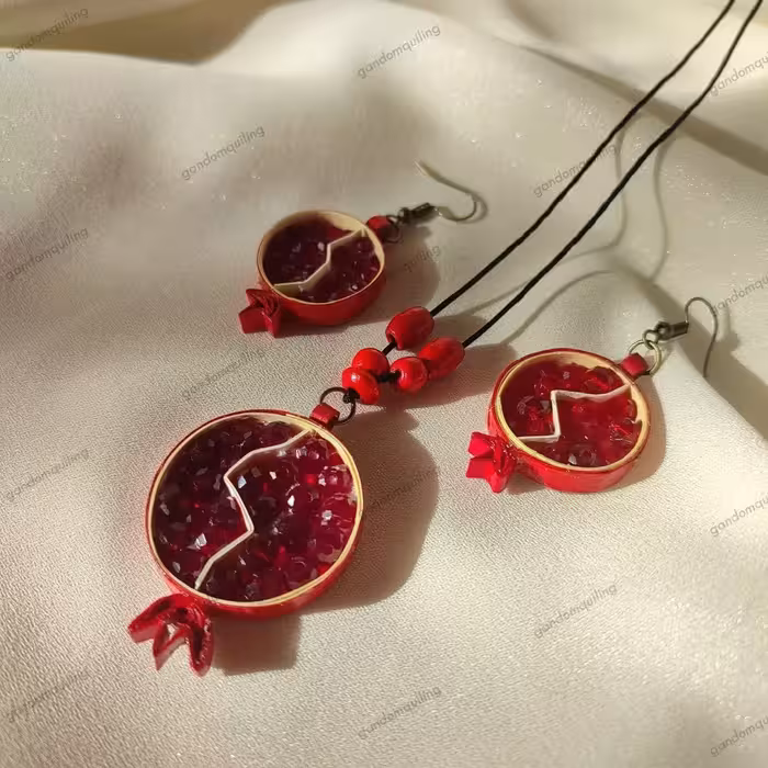 گردنبند و گوشواره ملیله کاغذی طرح انار  قابل سفارش در تعداد بالا 