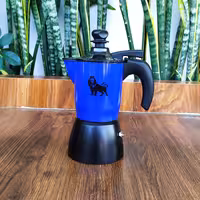 موکاپات کرم ساز 3 کاپ آبی رنگ