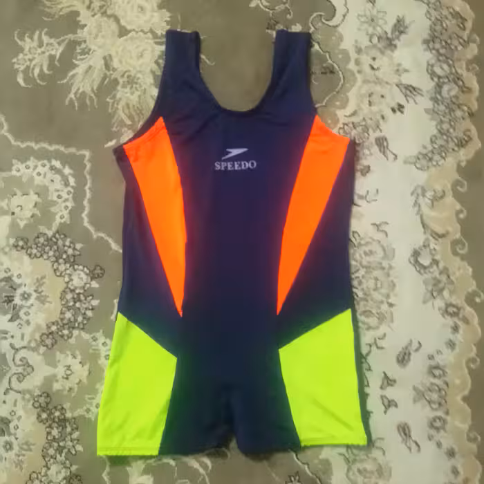 مایو پادار اسپیدو زنانه