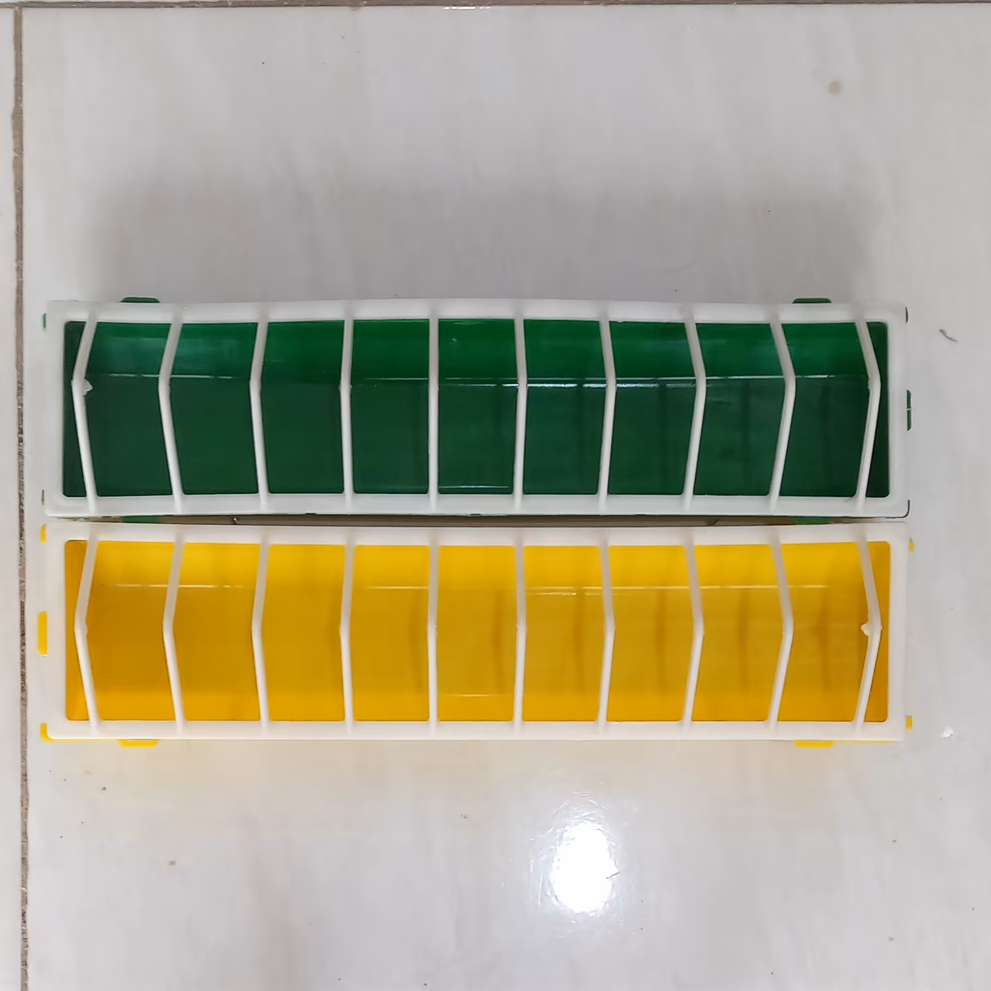 دانخوری نیمچه و کبوتر و بلدرچین  40 سانتی متری در رنگهای متفاوت 