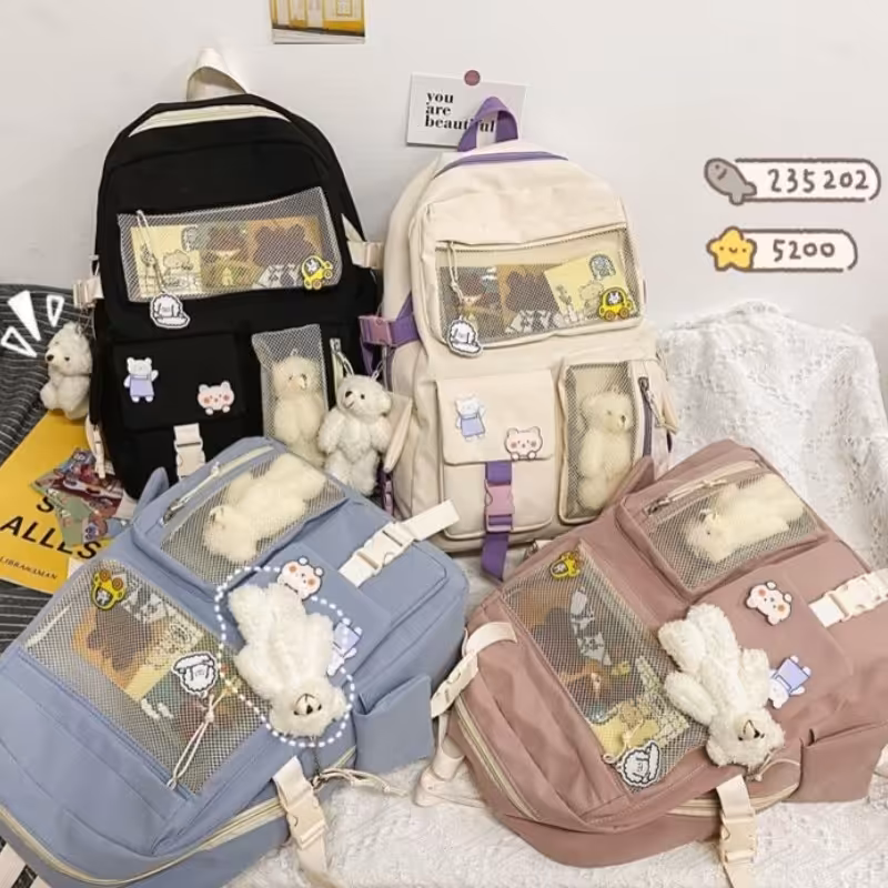 کوله پشتی وارداتی همراه با آویز و پیسکل و... کیف کولی مدرسه ای وارداتی فانتزی 