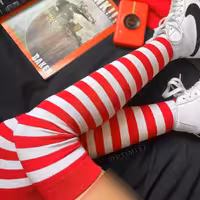 جوراب راه راهی ساق بلند بالا زانو قرمز سفید فری سایز