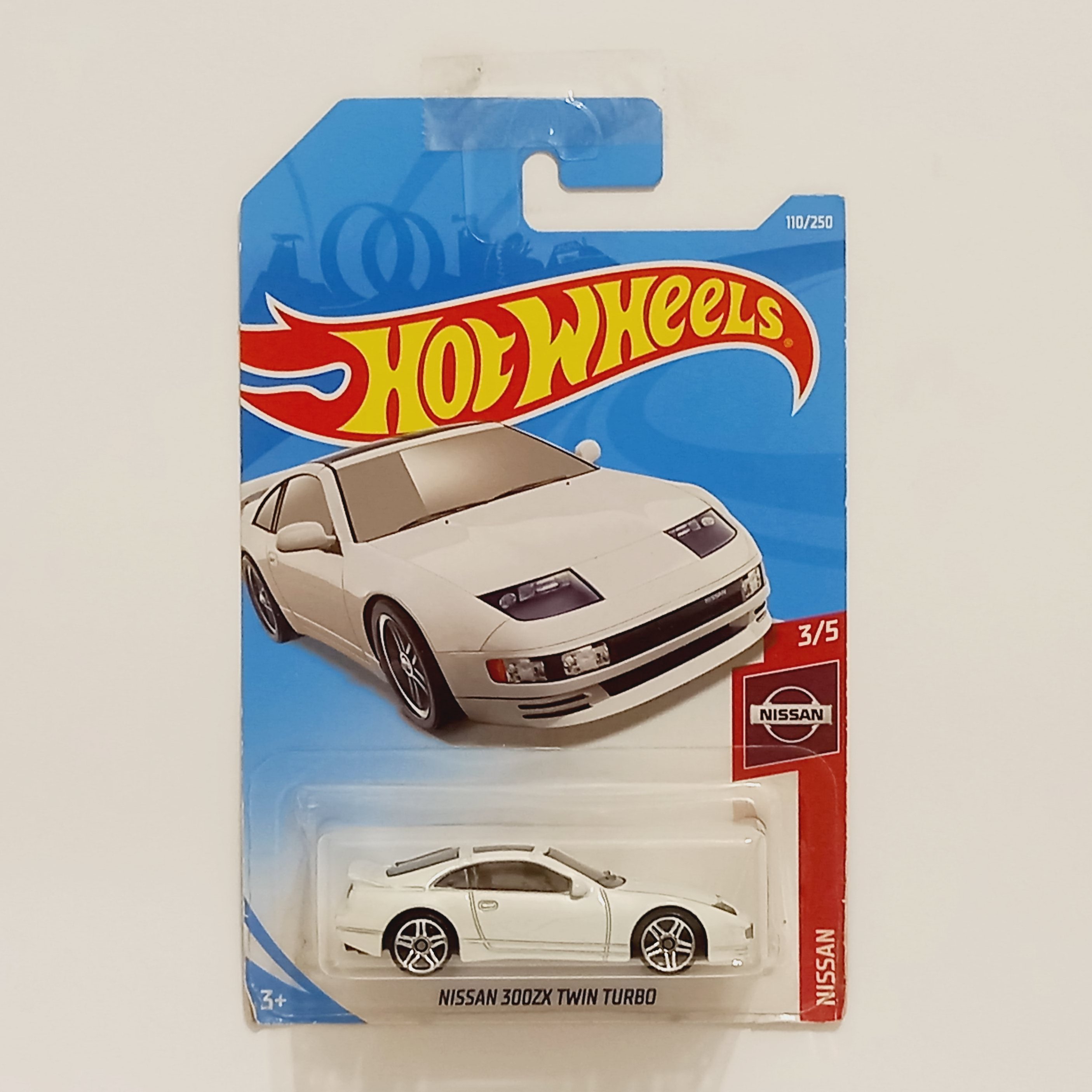 ماکت ماشین مدل Nissan 300 X Twin Turbo برند هاتویلز مقیاس 1:64 طول 7 سانتی متر