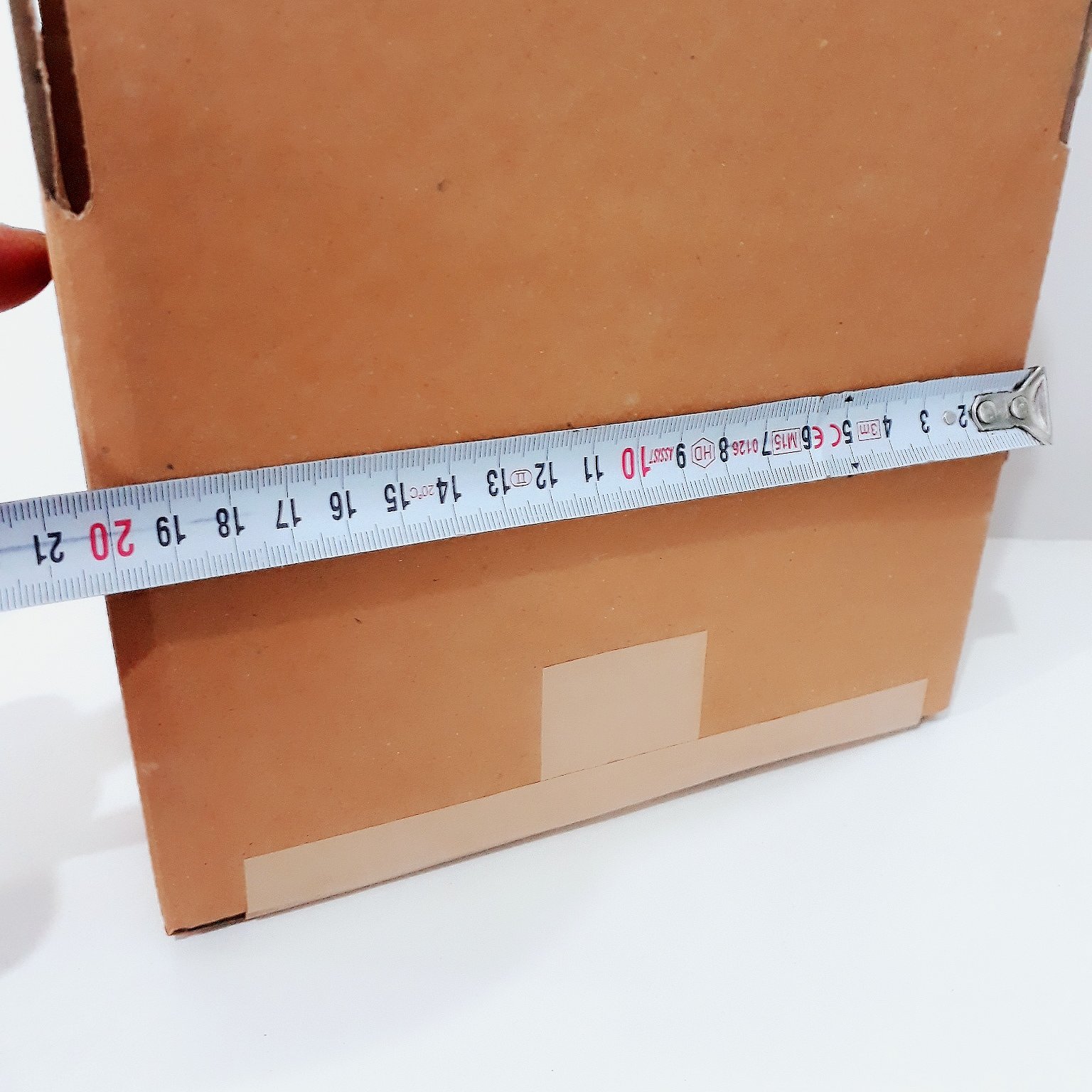 کارتن دایکاتی پستی سایز 3 بسیار محکم و قوی