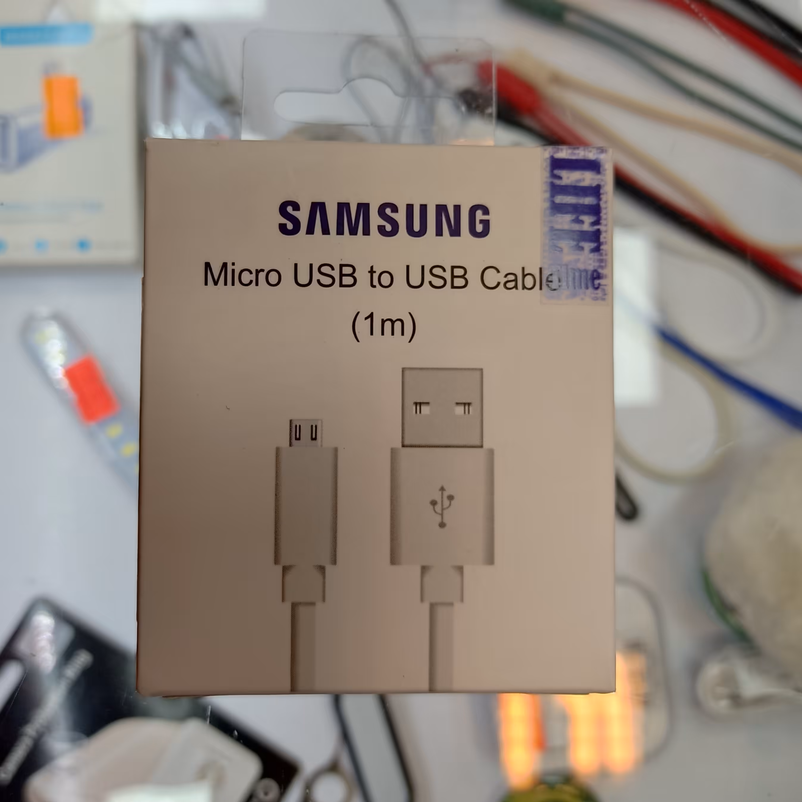 کابل میکرو یو اس بی (سامسونگ اصل)                            ارسال با باربری انجام میشود و هزینه آن درب منزل گرفته میشود
